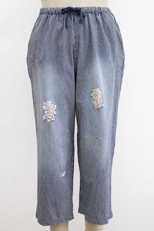 DISTRESSED JEANS - NARROW STRIPE