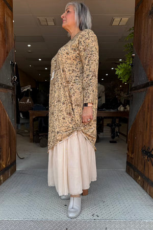 T-SHIRT DRESS LONG SLEEVE - FAWN SMALL FLORAL