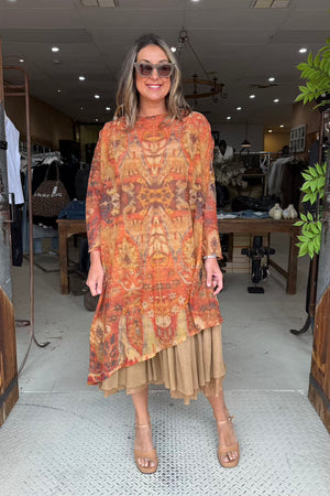 T-SHIRT DRESS LONG SLEEVE - RUST RUG