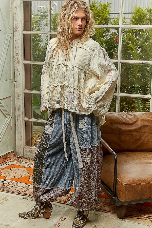 LONG SLEEVE DOUBLE GAUZE EMBROIDERY SHIRRING WOVEN TOP