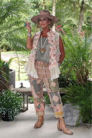 TRAVELING ON PANTS - PATCHED TOGETHER