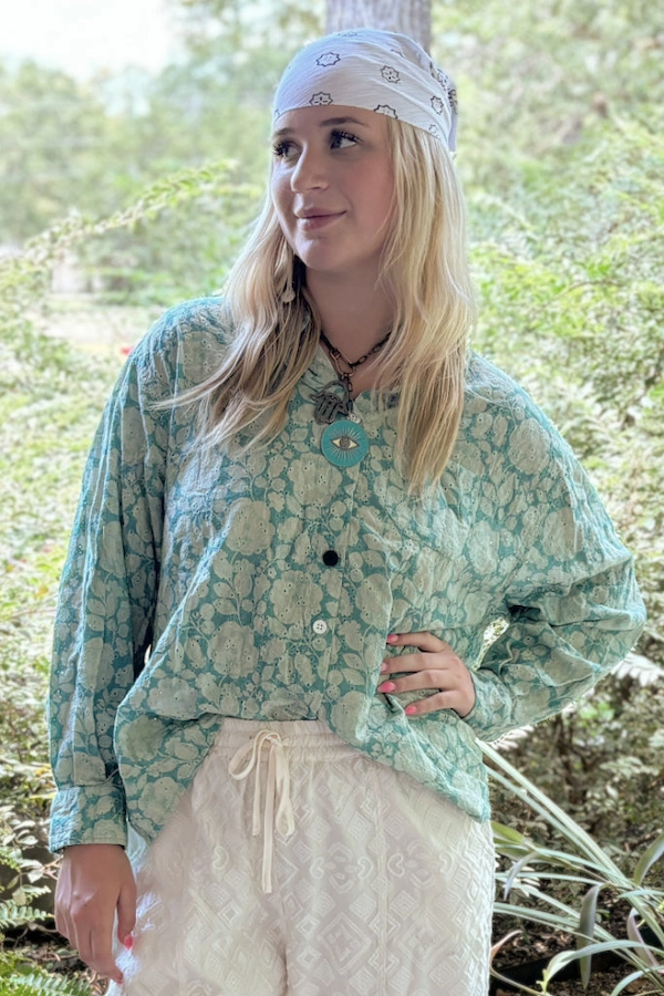 STAR GAZING TOP - TEAL EYELET