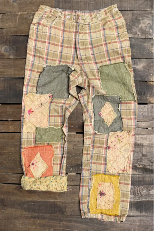 TRAVELING ON PANTS - PATCHED TOGETHER