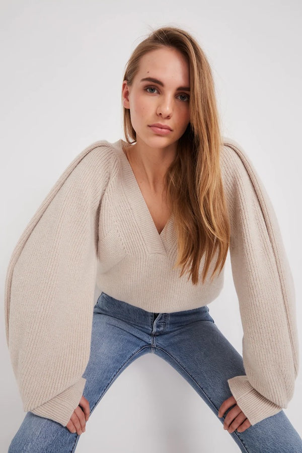 MARSEILLE V-NECK WOOL JUMPER