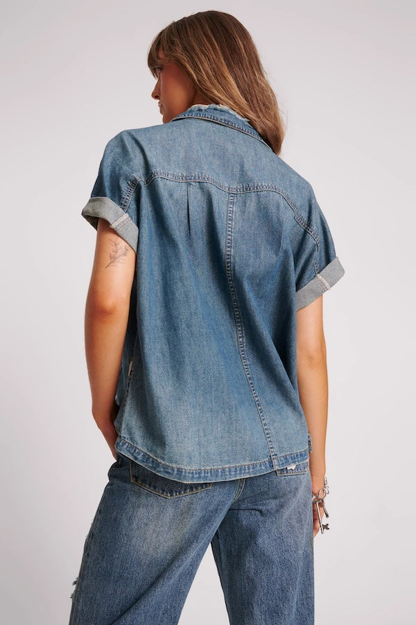 USED BLUE CUT OFF DENIM SHIRT