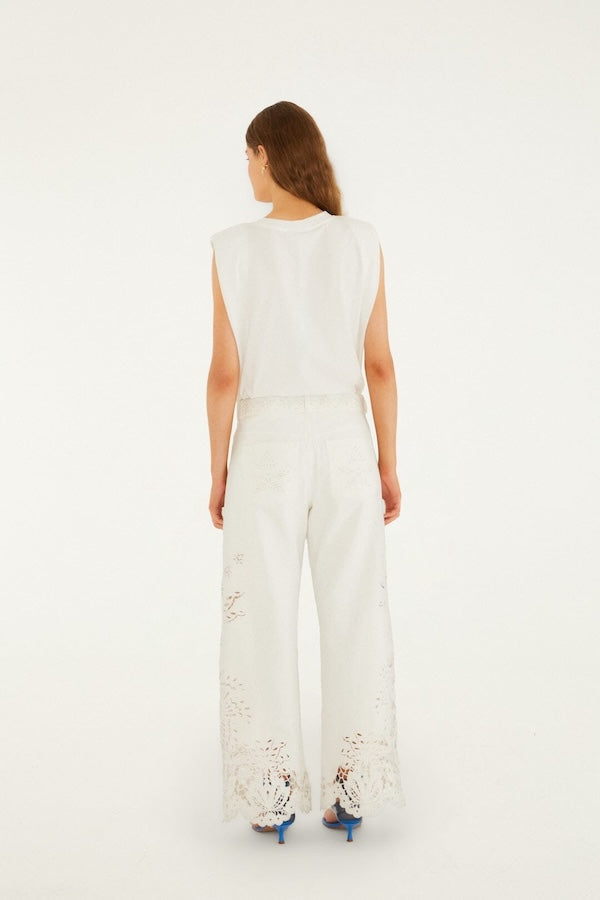 BOHO BEAUTY RICHIELIEU WHITE PANTS