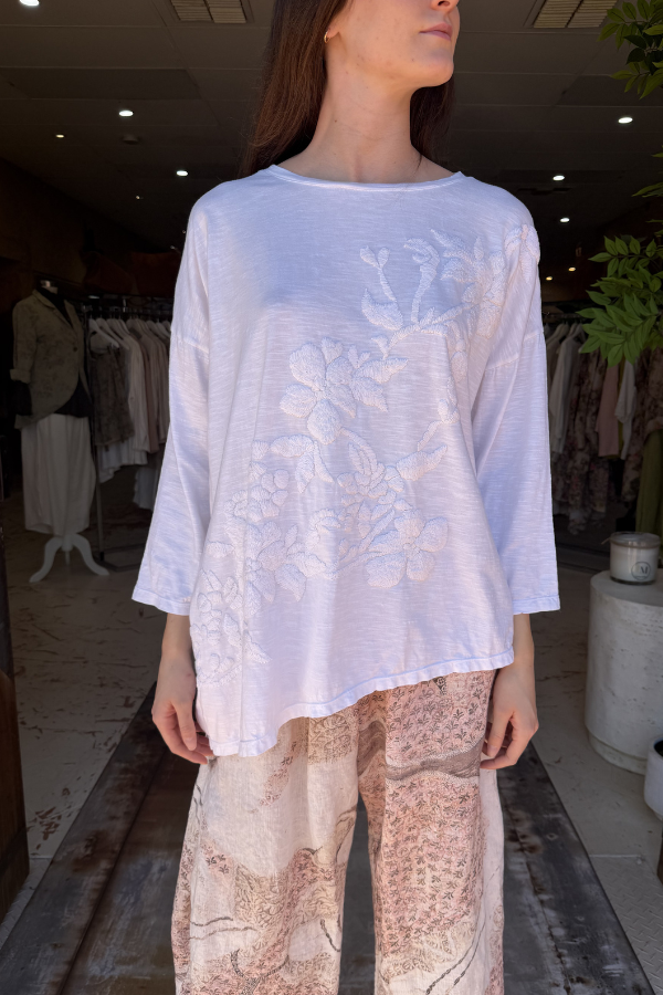 EMBROIDERED GARDEN T-SHIRT LONG SLEEVE - CREAM