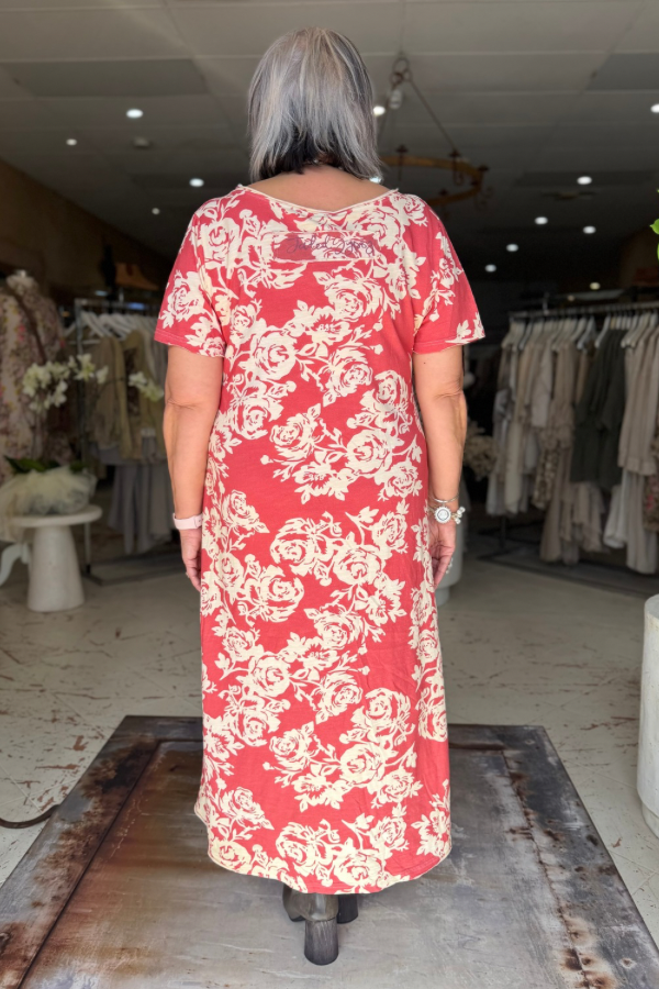 WEEKEND WANDER DRESS - BED OF ROSES