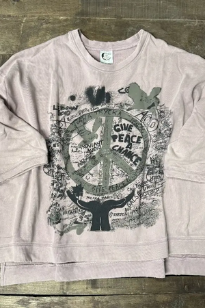 DANCE WITH THE MOON SWEATSHIRT - PEACE PLUM
