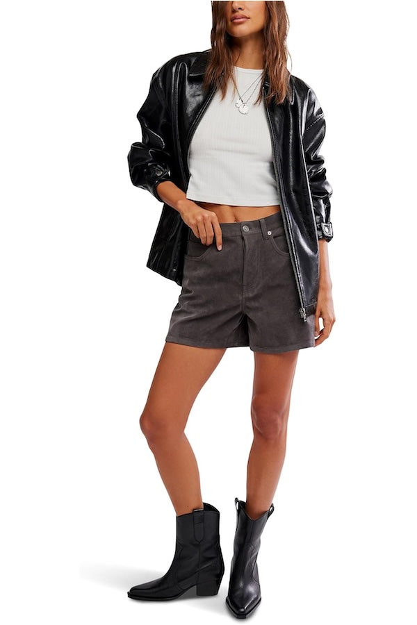 TIPPI VEGAN SEUDE SHORT