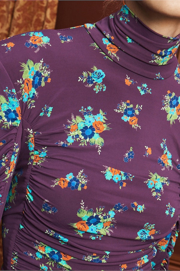 BETSY RUCHED TOP