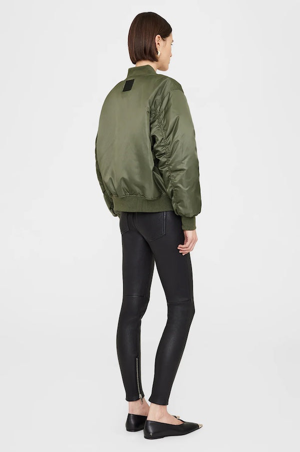 LEON BOMBER - ARMY GREEN