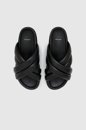 LIZZIE SLIDES