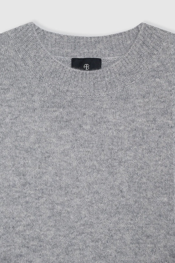 LEE CREW SWEATER - MEDIUM HEATHER GREY