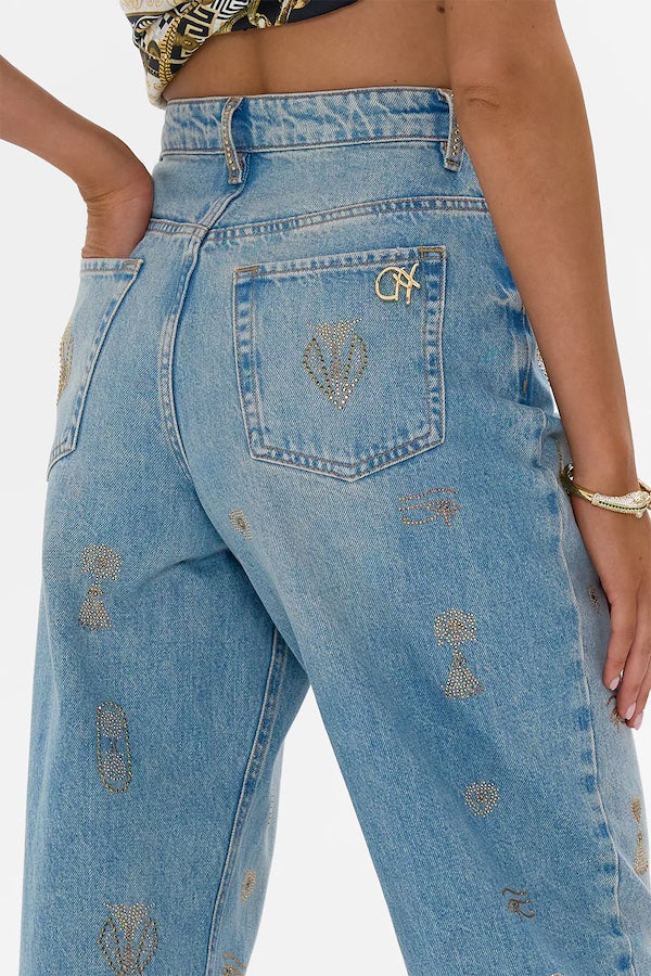 MILLA SACRED SYMBOLS GIRLFRIEND JEAN