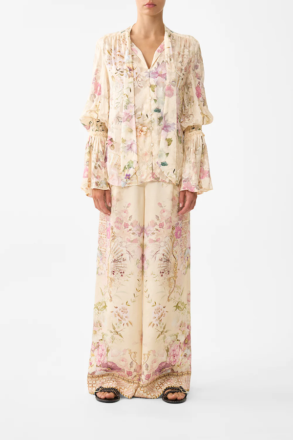 ELASTIC SLEEVE TIE FRONT BLOUSE