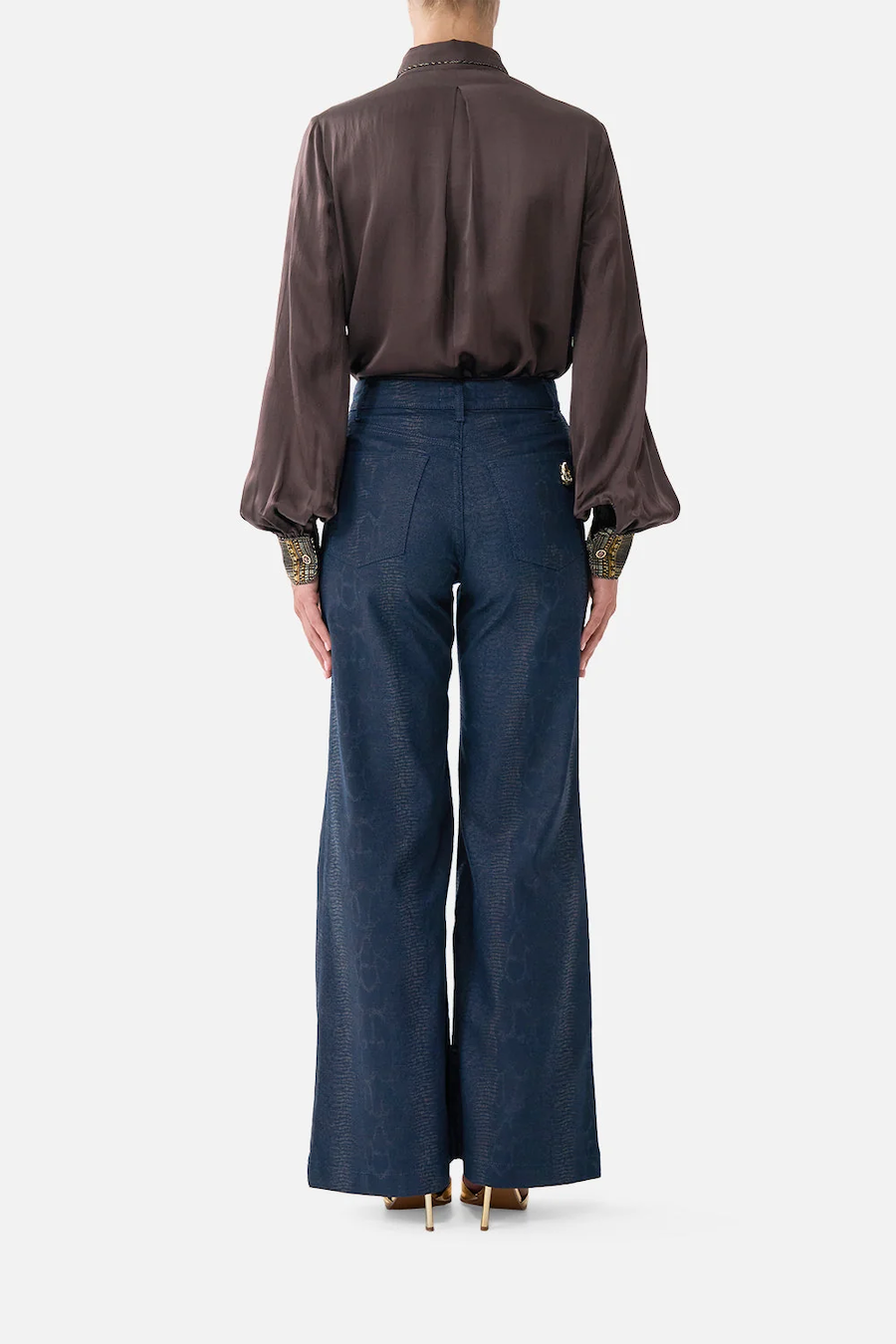AMANDA FLARE JEAN WITH HARDWARE DETAIL