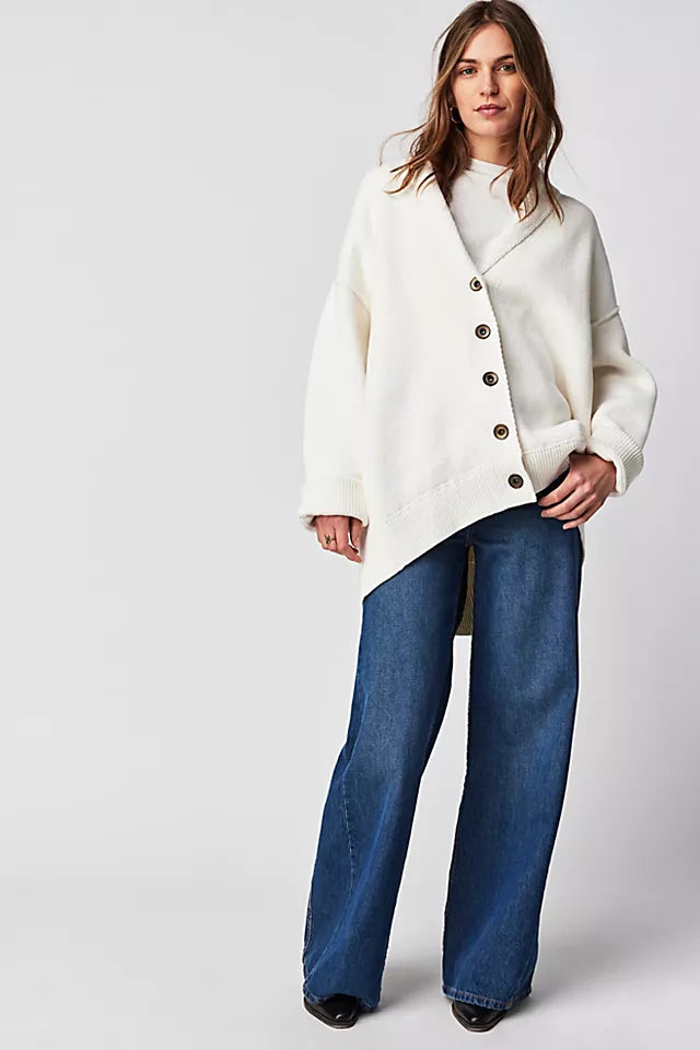 CHAMOMILE CARDI ALMOND