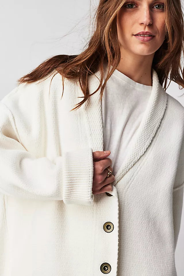 CHAMOMILE CARDI ALMOND