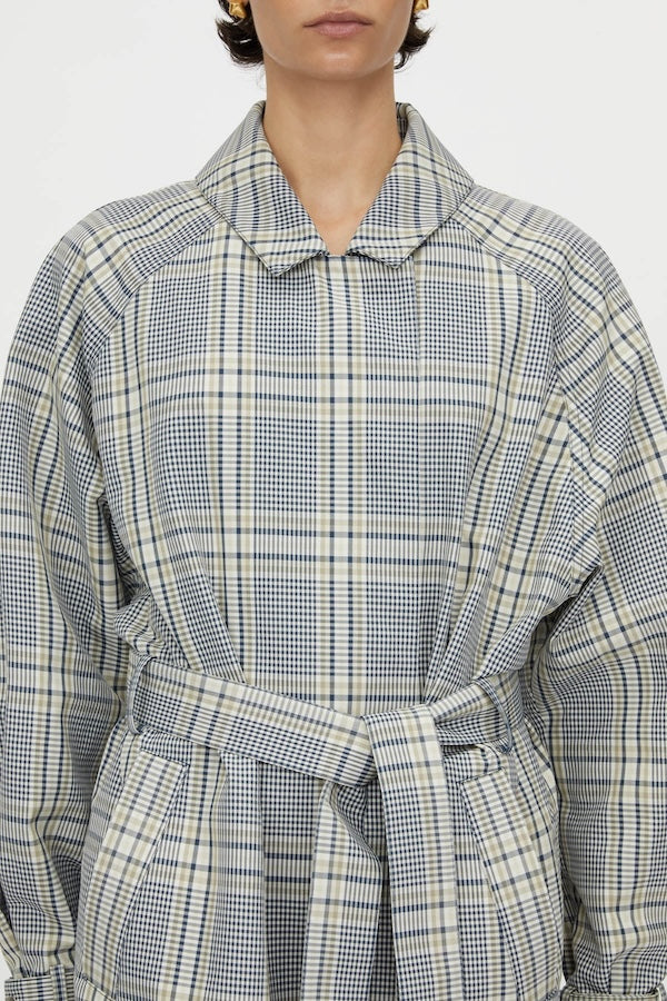 DELTA PLAID TRENCH