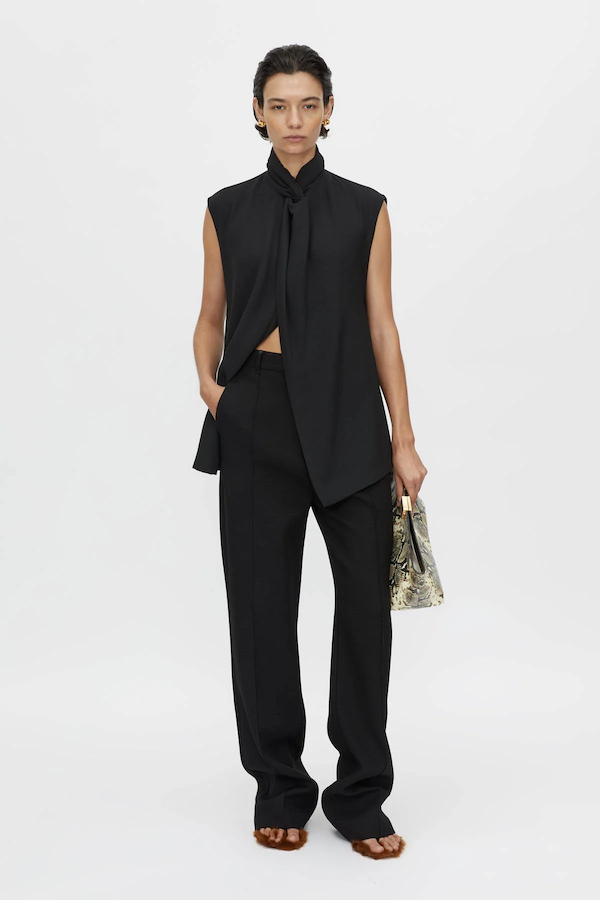 ORIOLE TWIST NECK TOP