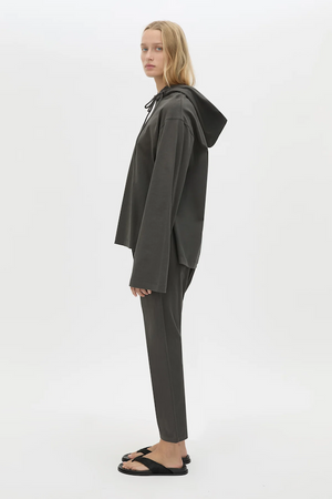 STUDIO TRACK PANT - COAL