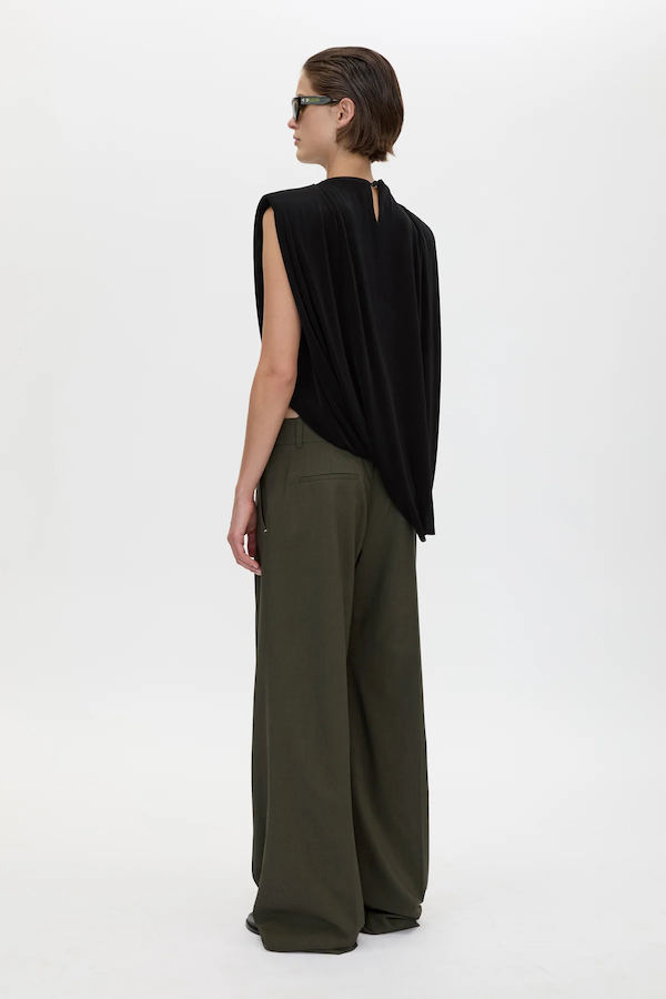 UNA STRAIGHT LEG PIN TUCK TROUSER