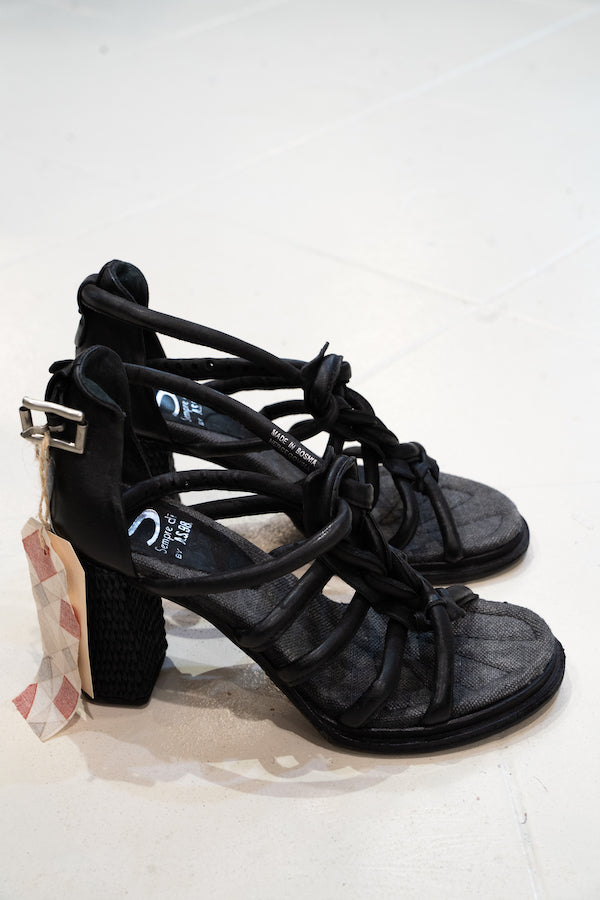 BLOCK SANDALS - NERO/SMOKE