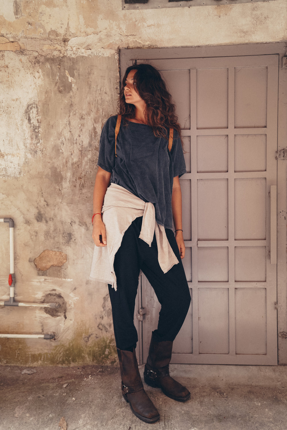 SILIANA TEE - WASHED BLACK