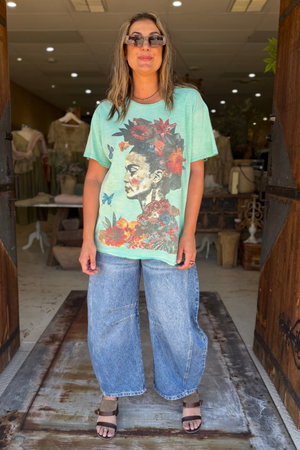 MOON DANCE TEE - FLORAL DREAMS