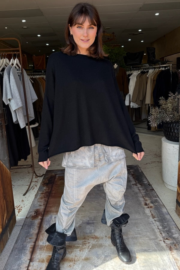 ARENA KNITTED TOP - BLACK