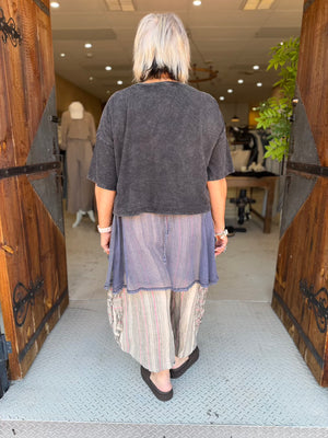 CROP T-SHIRT SHORT SLEEVE - ANEMONE BLACK