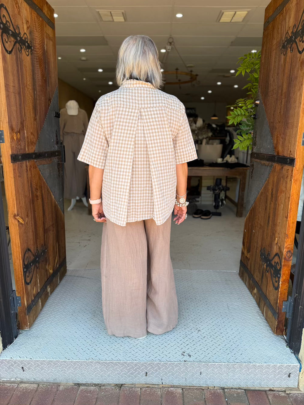 MONET SHORT SLEEVE SHIRT - OAT CHECKED