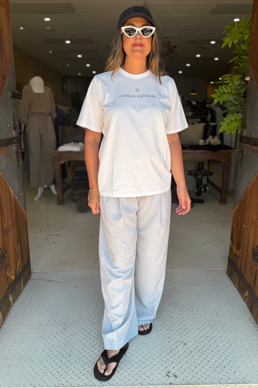 GRAYSON TEE SOFT WHITE