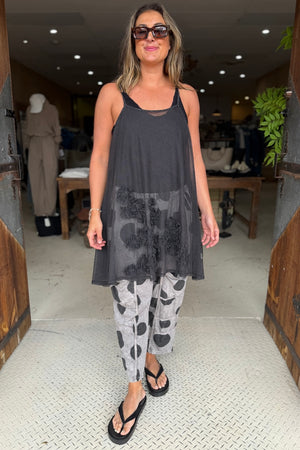 SHORT ANEMONE SLIP - FADED BLACK