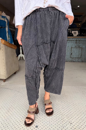 HAREM PANTS - FADED BLACK