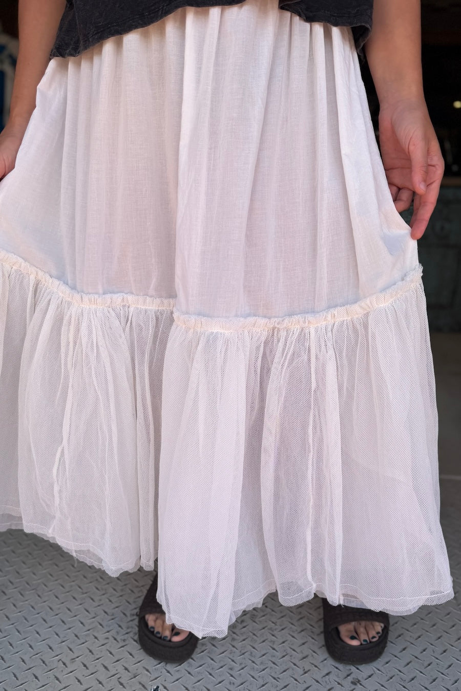 FOUNDATION SKIRT - CREAM