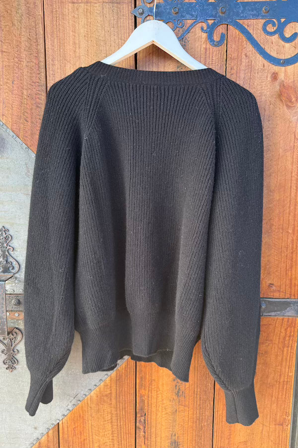 MARSEILLE V-NECK WOOL JUMPER - BLACK