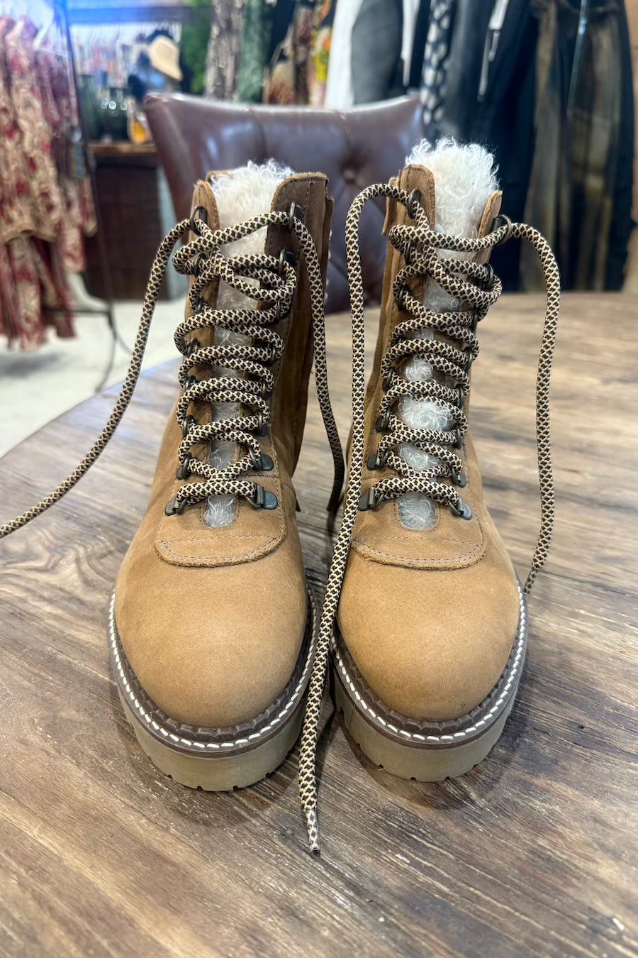 SUMMIT BOOT