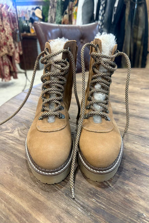 SUMMIT BOOT