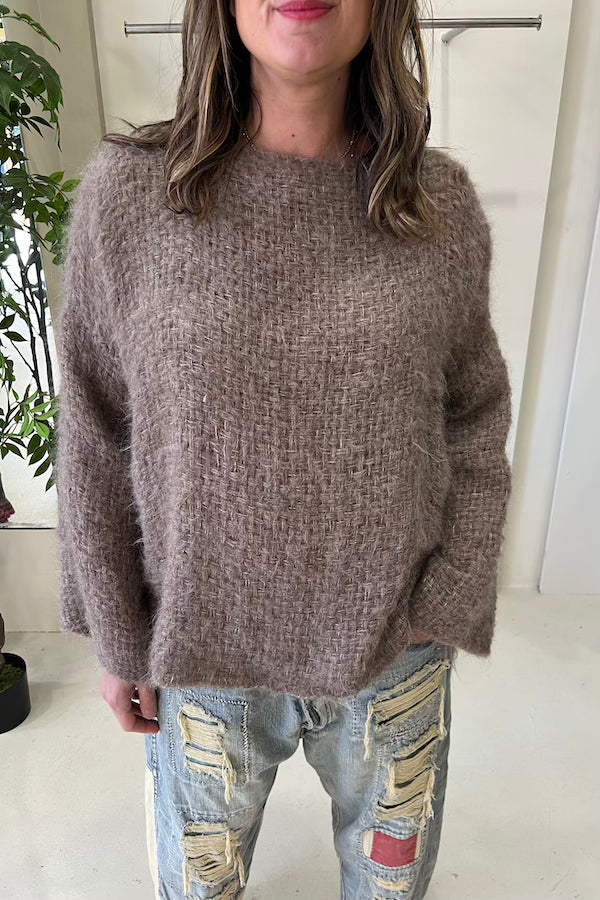 HAND LOOM TWO TONE SWEATER