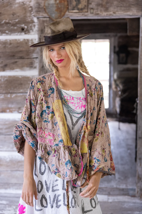 QUILTED LISA LOTTE PIANO SHAWL - JACKET 993