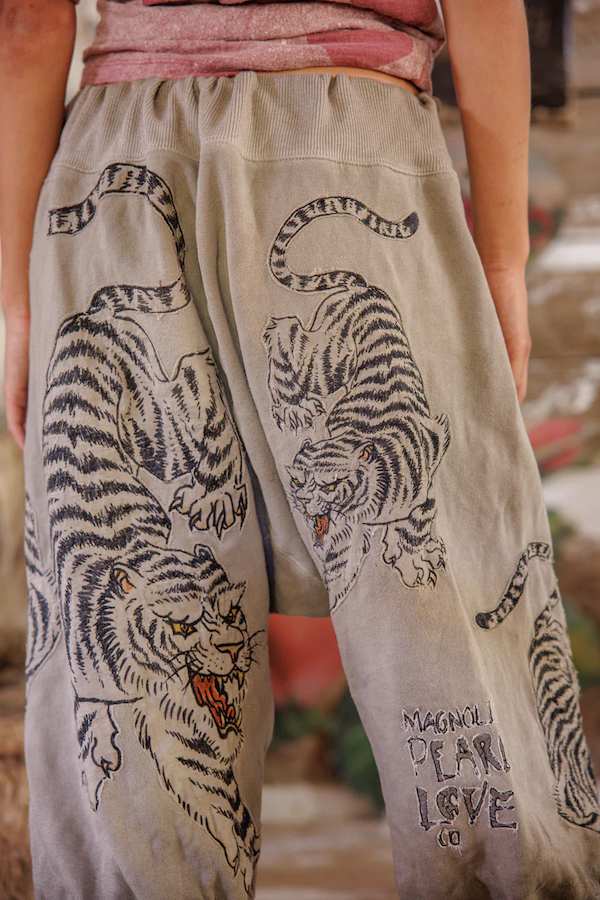 BIRCH CALI SWEAT SHORTS - SHORTS 104