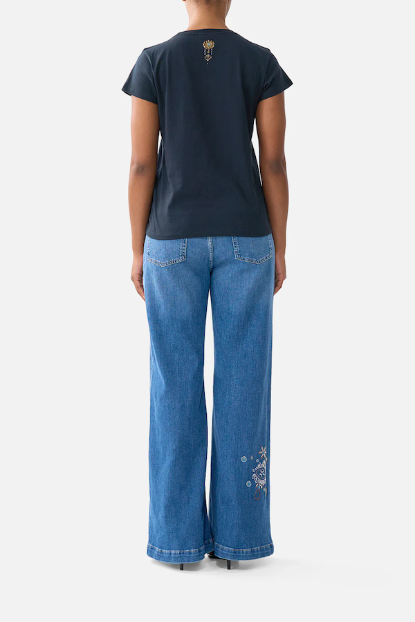 SLIM FIT ROUND NECK T-SHIRT