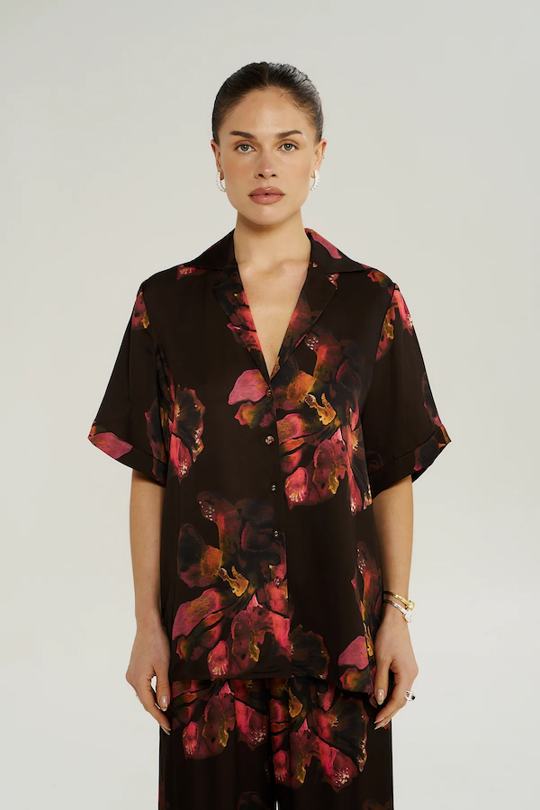 BUTTON UP SS SHIRT - CHOCOLAT PETALS