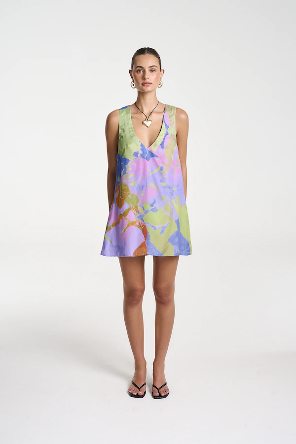 V-NECK SHIFT DRESS - BANANAS