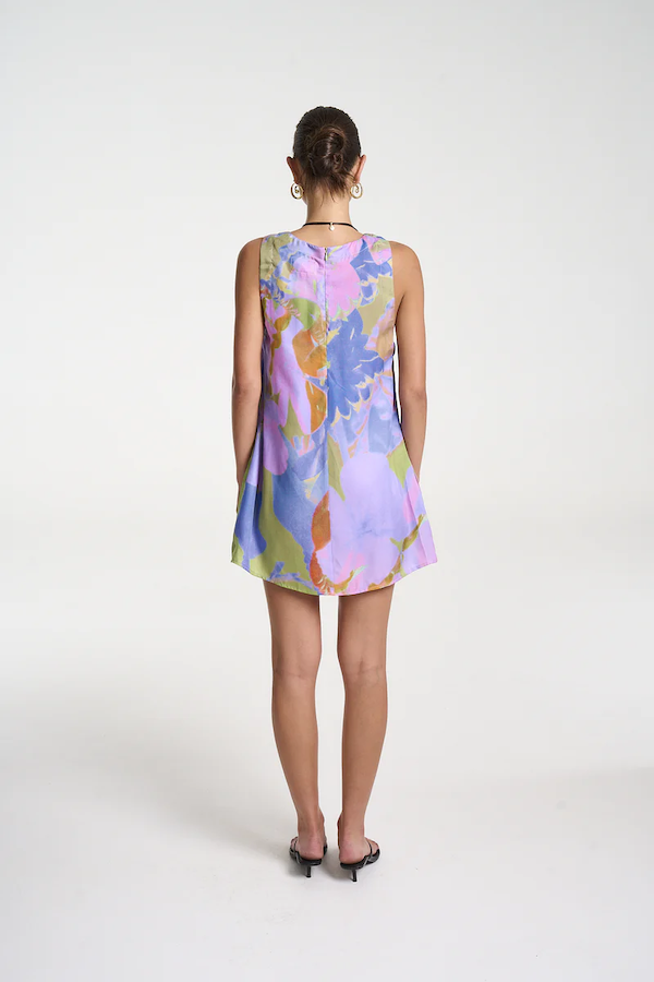 V-NECK SHIFT DRESS - BANANAS