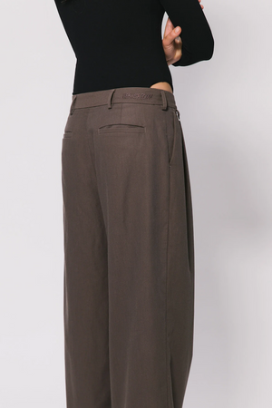 WESTWOOD PLEATED PANT - CHARCOAL