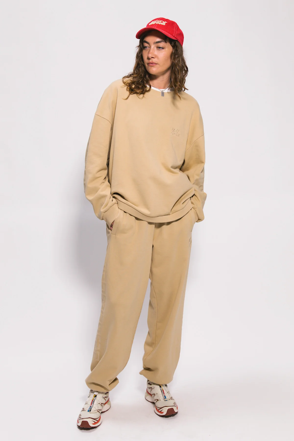 SVS ESSENTIALS CREW - CLASSIC BEIGE