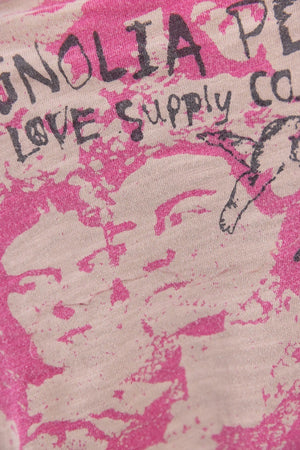 MURAL FRIDA EUROPA TEE - TOP 2071 DRAGONFRUIT